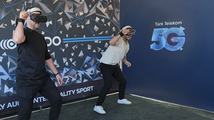 Türk Telekom, gençlik markası Selfy ile 7 farklı üniversitede ilk 5G deneyimini sundu