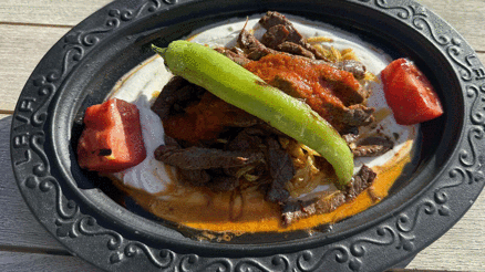 Çökertme kebabı turistlerin gözdesi oldu Çökertme kebabı turistlerin gözdesi oldu