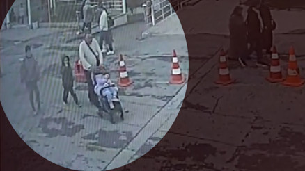 Böcek ailesinin hastaneden çıkışı ve taksiye bindiği görüntüler ortaya çıktı