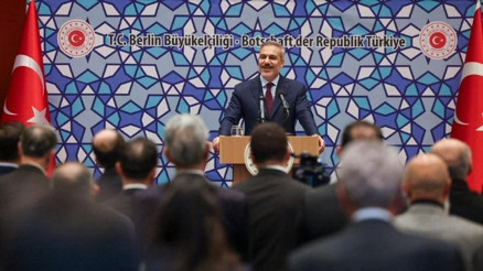 Dışişleri Bakanı Hakan Fidan, Almanyada temaslarını sürdürüyor