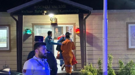 Karadenizde iki gemide patlama... Çalışmalar gece boyu sürdü