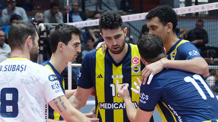 Altekma: 1 - Fenerbahçe Medicana: 3 (Efeler Ligi)