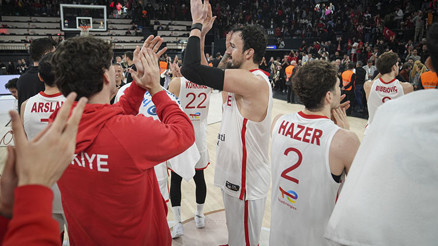 12 Dev Adam, 2de 2 için sahada