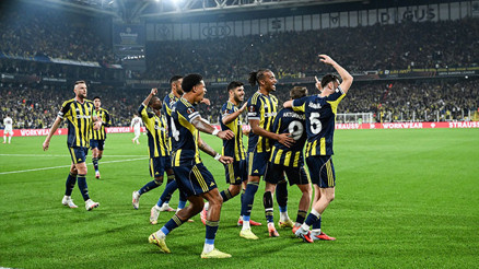 Fenerbahçede derbi öncesi 2 isimde belirsizlik var