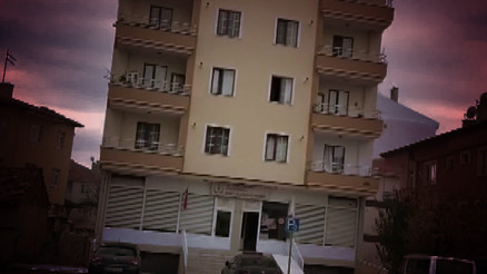 Apartmandaki ilaçlamada 3 aileden 8 kişi hastanelik oldu