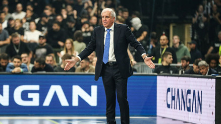 Obradovicin ayrılığı sonrası Partizan taraftarlarından protesto