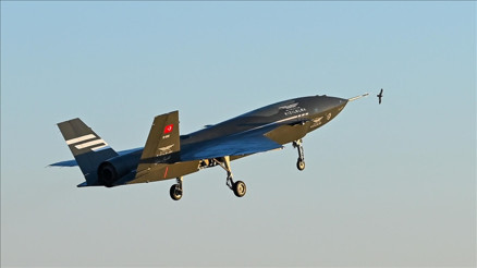 Bayraktar KIZILELMAnın hava-hava füzesi dünya basınında