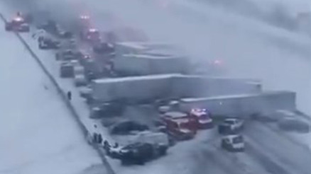 ABDde zincirleme kaza: 50 araç birbirine girdi