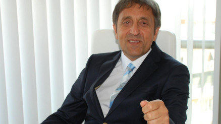 Ayak damar tıkanıklığı, koroner arter ve şah damar tıkanıklıklarının habercisidir Ayak damar tıkanıklığı, koroner arter ve şah damar tıkanıklıklarının habercisidir