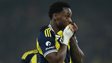 Derbilerin yeni kralı Jhon Duran