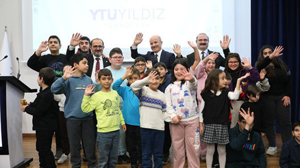 YÖK Başkanı otizmli öğrencilerle