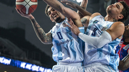 Türk Telekom, Almanyada farklı kazandı