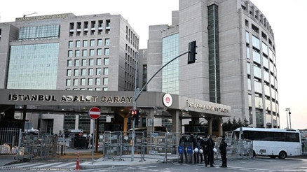 İBB yolsuzluk soruşturmasında 19 kişiye tahliye