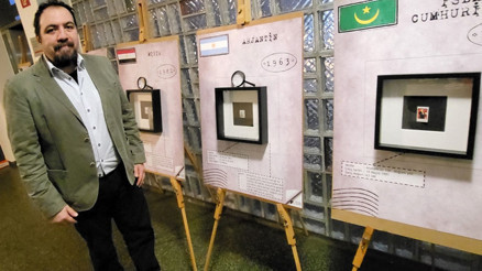 Dünyada Atatürk pulları sergilendi