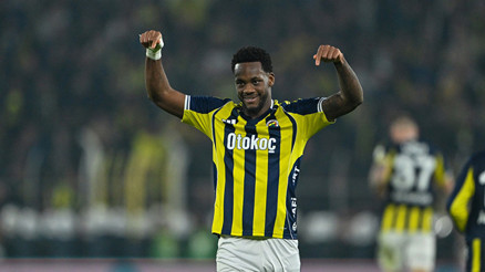 UEFAdan Jhon Durana ceza