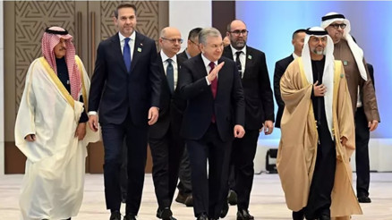 Bakan Bayraktar, Özbekistan Cumhurbaşkanı Mirziyoyev tarafından kabul edildi