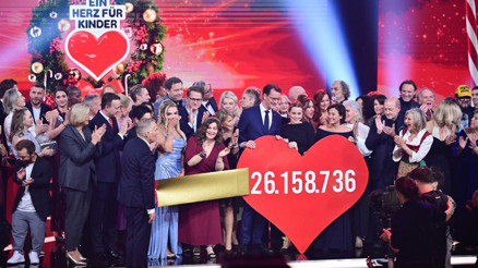 Çocuklara 26 milyon Euro bağış toplandı