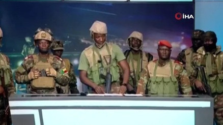 AB ve BMden Benindeki darbe girişime kınama