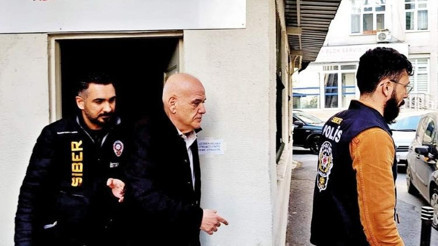 Ahmet Çakar hastaneye kaldırıldı