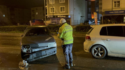 Kaza sonrası Ağabeyimi arayacağım diyerek arabasını bırakıp kaçtı