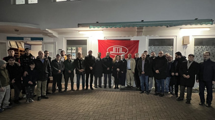 Hannover’de camilere yazılı saldırı: DİTİB’ten kınama ve güvenlik çağrısı