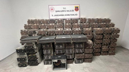 Bin 500 hanenin elektriğine denk Ahırda kaçak kripto para ürettiler