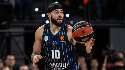 Valencia 94-82 Anadolu Efes (Euroleague maçı özeti)