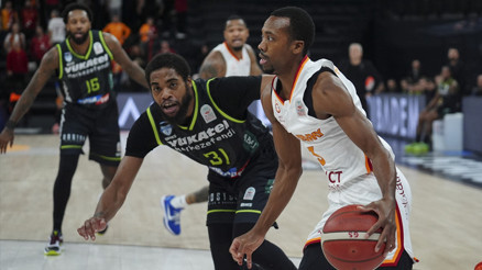 Galatasaray MCT Technic evinde kazandı