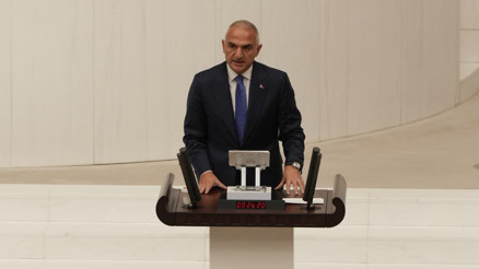 TBMM Genel Kurulu’nda 2026 bütçesini sunan Bakan Ersoy: Turizmde küresel liderliğe yürüyoruz 64 milyar dolar hedefini yakalayacağız TBMM Genel Kurulu’nda 2026 bütçesini sunan Bakan Ersoy: Turizmde küresel liderliğe yürüyoruz 64 milyar dolar hedefini yakalayacağız