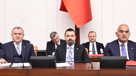 Bakan Bak: 1 milyon öğrencimizi yurtlarımızda ağırlıyoruz Bakan Bak: 1 milyon öğrencimizi yurtlarımızda ağırlıyoruz