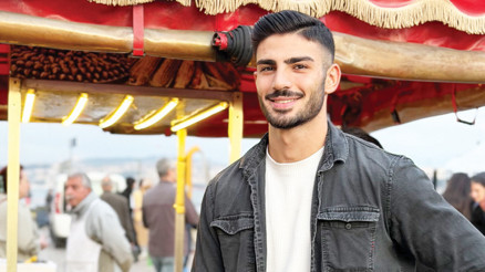 ‘Burası bir dizi seti mi, manken misin sen diye soruyorlar’