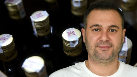 İnternette bidonlarla satılıyor: Yılbaşının yaklaşmasıyla hareketlilik arttı Uzmanı uyardı: Kardeşiniz bile yapsa tüketmeyin