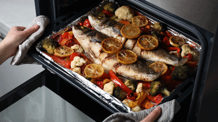 Fırında sebzeli levrek nasıl pişirilir Fırında sebzeli levrek tarifi ve püf noktaları