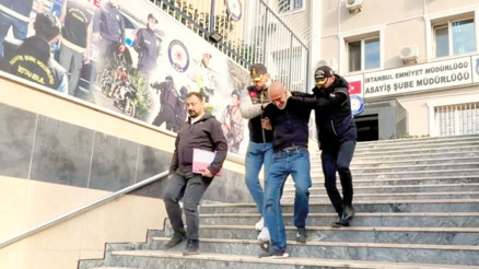 Cerrahi maskeyle 14 yıl kaçmış