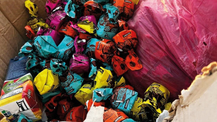 Rengarenk paketlerde ölüm tuzağı... Çocukları zehirleyeceklerdi