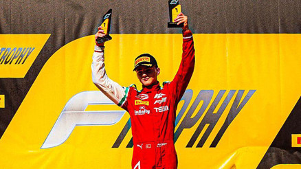 Otomobil sporcusu Alp Aksoy, Formula Trophyde şampiyon oldu