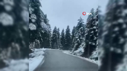 Bolu’nun yükseklerinde kar kalınlığı 10 santimetreye ulaştı