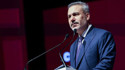 Dışişleri Bakanı Hakan Fidan, Ürdün ve Suudi Arabistanlı mevkidaşlarıyla görüştü Dışişleri Bakanı Hakan Fidan, Ürdün ve Suudi Arabistanlı mevkidaşlarıyla görüştü