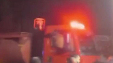 Elazığ’da yalıtım fabrikasında yangın: 16 kişi dumandan etkilendi, 1 kişi yaralandı