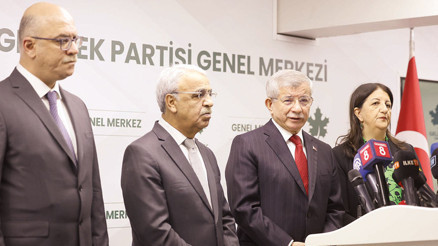 İmralı heyetinden Davutoğlu ziyareti