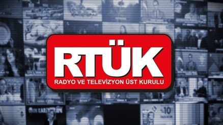 Jasmine isimli dizideki sahne tepkilere neden olmuştu RTÜKten 2 dijital platform ve 3 radyoya ceza