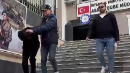 Euro verip dolar almak istemişti İstanbulda Yunanistan uyruklu kadına Lübnanlı Murat tuzağı