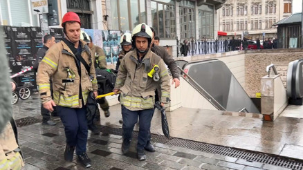 Şişhane metro istasyonunda raylara atlayan 1 kişi hayatını kaybetti