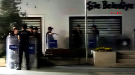 Son dakika... Şile Belediyesine operasyon: 22 kişi gözaltına alındı