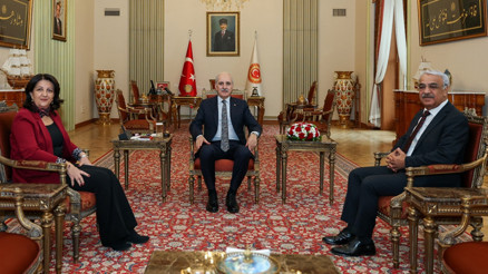 TBMM Başkanı Kurtulmuş, DEM Parti heyetini kabul etti