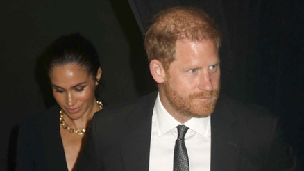 Babasını beklemedi, unvanını kendisi attı... Haydi bakalım... Şimdi oturup veliaht ağabeyim düşünsün