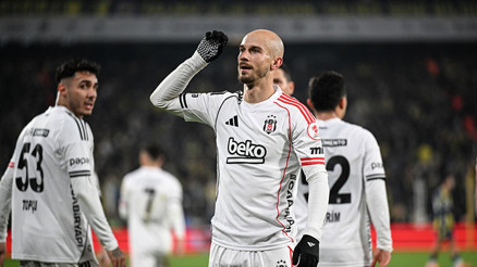 Eksiklerin derbisinde söz Cernydeydi