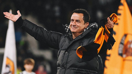 Acun Ilıcalı: Çılgın adamı görecekler