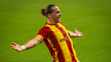 Göztepede Arda ve Dennis yakın markajda