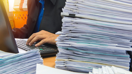 YENİ PERSONEL ALIMI İLANI YAYINLANDI MSB başvuru şartlarını ve kadro dağılımını açıkladı... Milli Savunma Bakanlığı 109 memur / 1349 sözleşmeli personel alımı başvuruları başladı mı, şartları neler